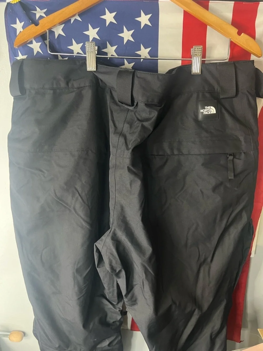 The North Face left leg